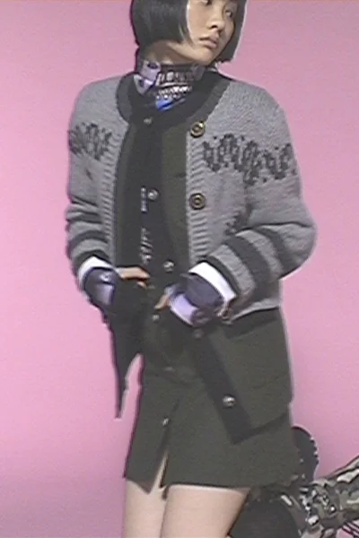 Look 17